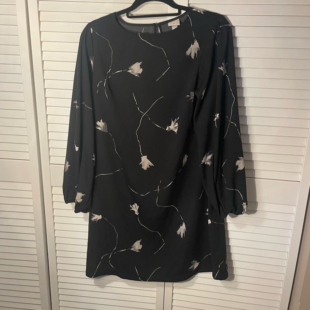Black and white long sleeve midi dress